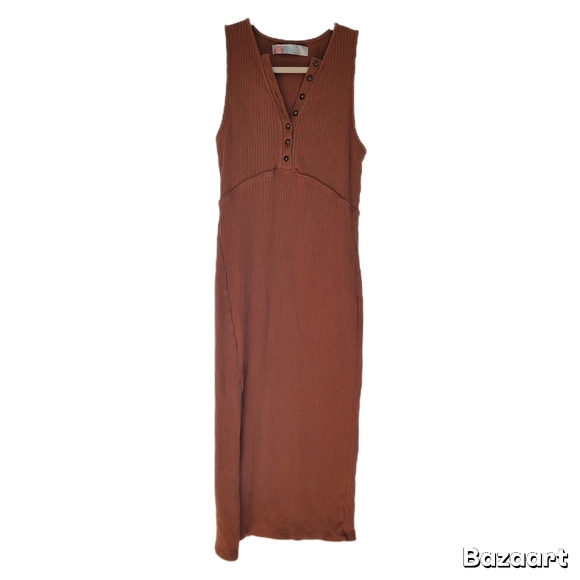 FP Beach Dresses & Skirts - FP Beach Dress L Large Sleeveless Brown Ribbed